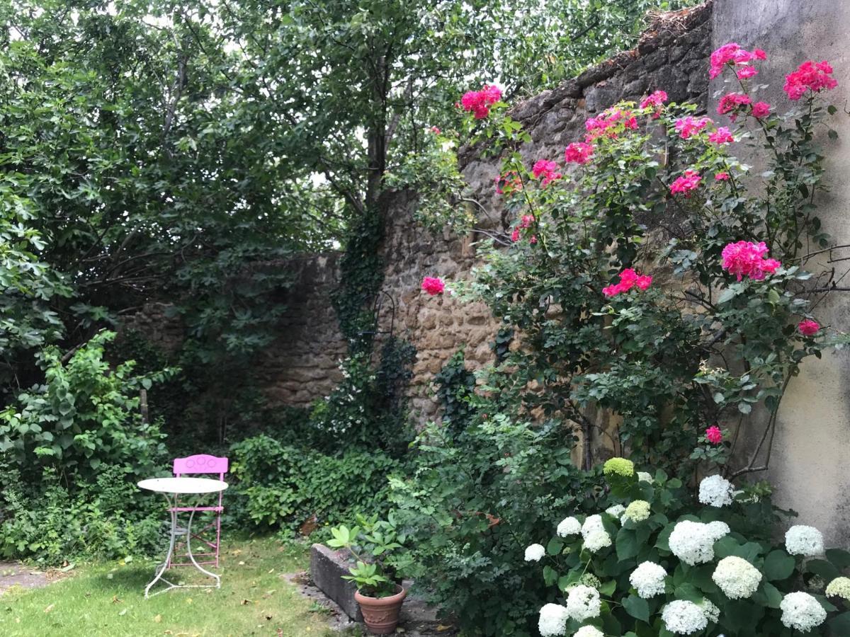 Les Aiguieres En Provence Suze-la-Rousse Exterior foto